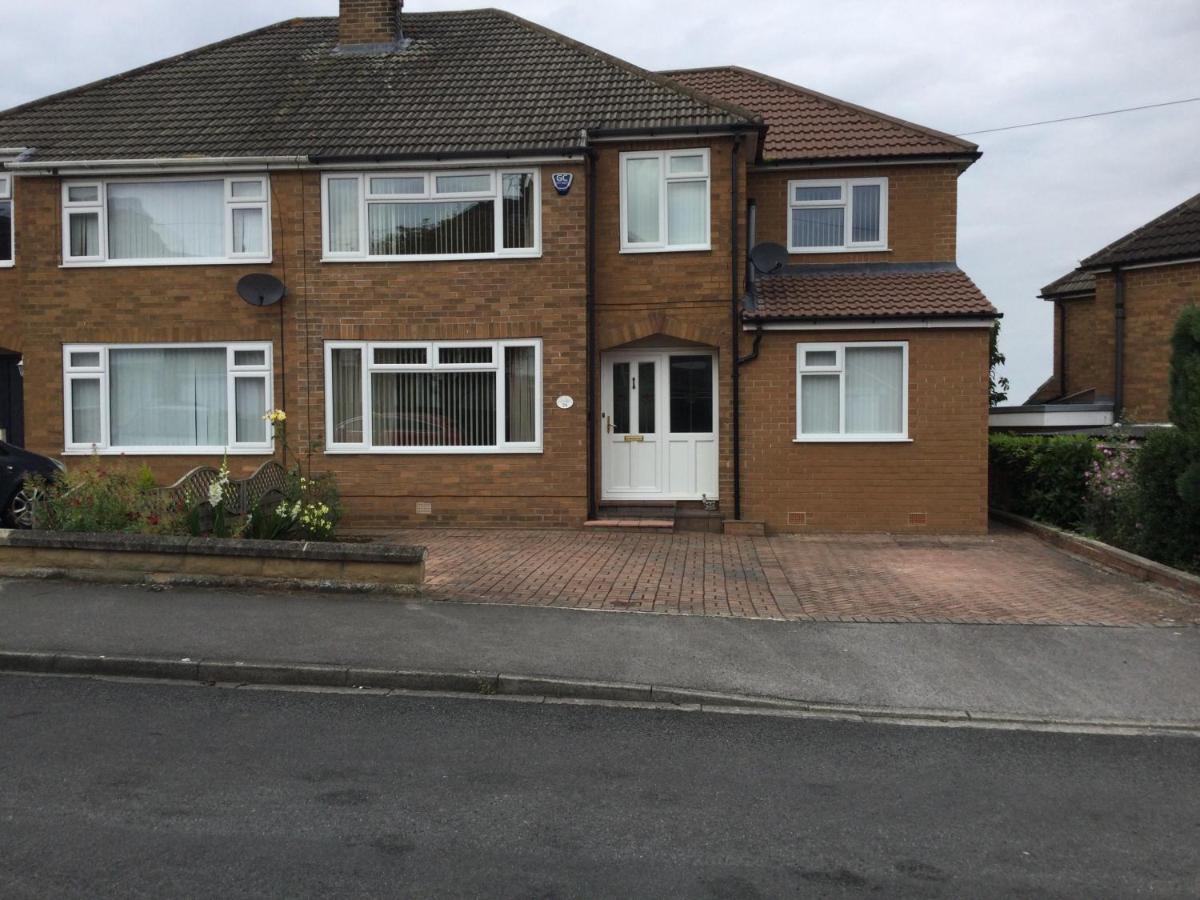 Large 4 Bedroom Home In Boston Spa Village In-Between York, Harrogate And Leeds, Sleeps 9 Extérieur photo